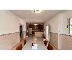 Chalet con terreno en Muchamiel