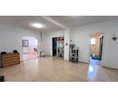 Chalet con terreno en Muchamiel