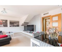 MAGNIFICO ATICO DUPLEX CON GARAJE EN LOS GARRES