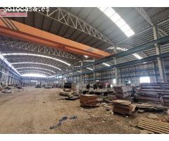 SE VENDE NAVE INDUSTRIAL CON CAMPA EN SESEÑA.