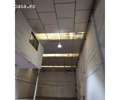 VENTA DE NAVE INDUSTRIAL EN EL POLIGONO SANTA ANA RIVAS VACIAMADRID.