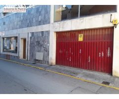 VENTA DE EDIFICIO COMERCIAL EN EL CENTRO DE MEJORADA DEL CAMPO
