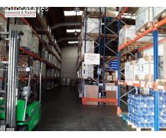 NAVE INDUSTRIAL EN VENTA CON INQUILINO EN LOECHES DE 625 M². P.I. GESTESA