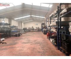 Nave en venta en polígono Los Robles Arganda del Rey