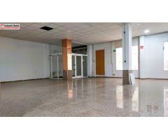 Industrial Madrid presenta este local comercial en venta y alquiler