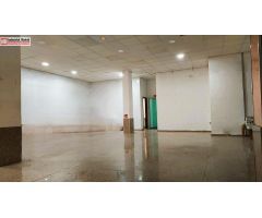 Industrial Madrid presenta este local comercial en venta y alquiler