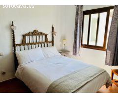 Casa de Pueblo en Venta en Casares, Málaga