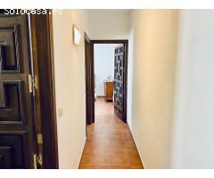 Casa de Pueblo en Venta en Casares, Málaga