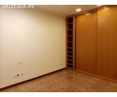 Piso en Alquiler en Valencia de las Torres, Valencia
