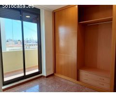 Piso en Alquiler en Valencia de las Torres, Valencia
