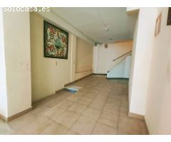 Edificio en Venta en Valencia de las Torres, Valencia
