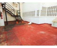 Edificio en Venta en Valencia de las Torres, Valencia