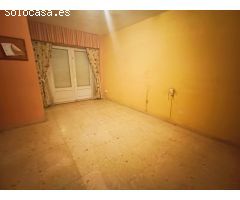 Edificio en Venta en Valencia de las Torres, Valencia