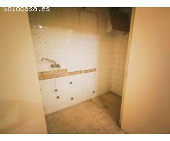 Edificio en Venta en Valencia de las Torres, Valencia