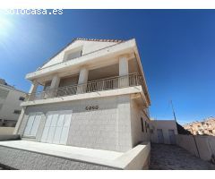 Chalet en Venta en El Perellonet, Valencia
