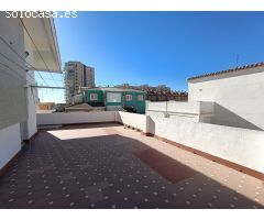 Chalet en Venta en El Perellonet, Valencia