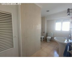 Chalet en Venta en El Perellonet, Valencia