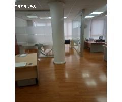 Oficina en Alquiler en Valencia de las Torres, Valencia