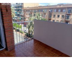 Piso en Alquiler en Valencia de las Torres, Valencia