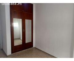 Piso en Alquiler en Valencia de las Torres, Valencia