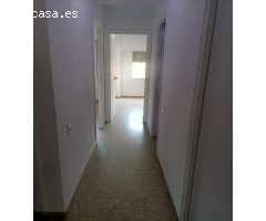 Piso en Alquiler en Valencia de las Torres, Valencia