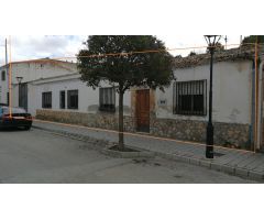 SE VENDE SUELO PARA CONSTRUIR EN UNA ZONA CON MUCHÍSIMO POTENCIAL EN ALBACETE.