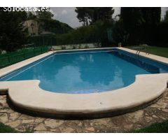 ¡¡¡ESPECTACULAR PARCELA DE 2264M, CON PISCINA, PISTA DE TENIS EN URB. AGUA SOL.