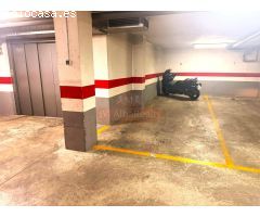 SE VENDE GARAJE DE ASCENSOR, EN ZONA EL PILAR.