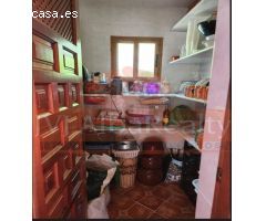 ESPECTACULAR CHALET EN PARCELA EN URBANIZACION LA HUMOSA