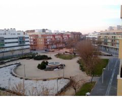 SE VENDE PISO  PARA ENTRAR A VIVIR 120m. 3 DORMITORIOS CON UNA PLAZA DE GARAJE ZONA PARQUE LINEAL