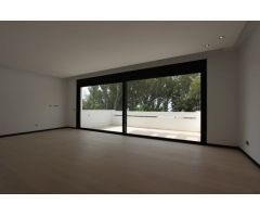 Villa Independiente en Venta en Marbella, Málaga
