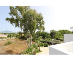 Villa Independiente en Venta en Marbella, Málaga