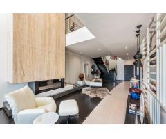 Villa Adosada en Venta en Marbella, Málaga