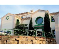 Villa en Alquiler en Estepona, Málaga