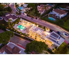 Villa en Venta en Marbella, Málaga