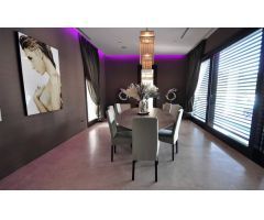 Villa en Venta en Marbella, Málaga