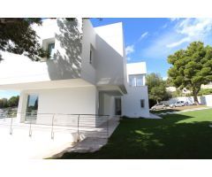 Villa en Venta en Benamejí, Córdoba