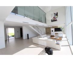 Villa en Venta en Benamejí, Córdoba