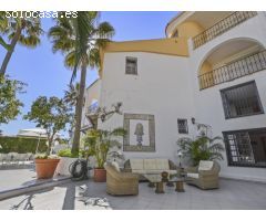 Piso Duplex en Venta en Marbella, Málaga