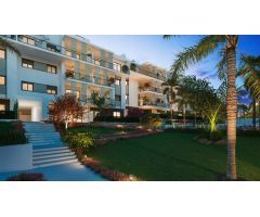 Apartamento en Venta en Estepona, Málaga