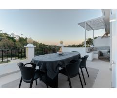 Apartamento en Venta en Benahavís, Málaga