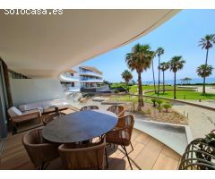 Apartamento en Venta en Estepona, Málaga