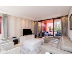 Apartamento en Venta en Estepona, Málaga
