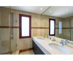 Apartamento en Venta en Estepona, Málaga