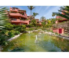 Apartamento en Venta en Estepona, Málaga
