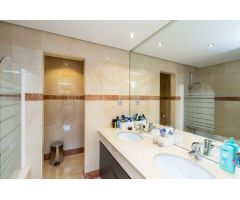 Apartamento en Venta en Estepona, Málaga