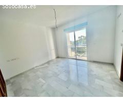 Casa de Pueblo en Venta en Estepona, Málaga