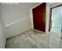 Casa de Pueblo en Venta en Estepona, Málaga