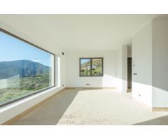 Villa en Venta en Coristanco, Málaga