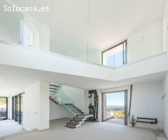 Villa en Venta en Coristanco, Málaga